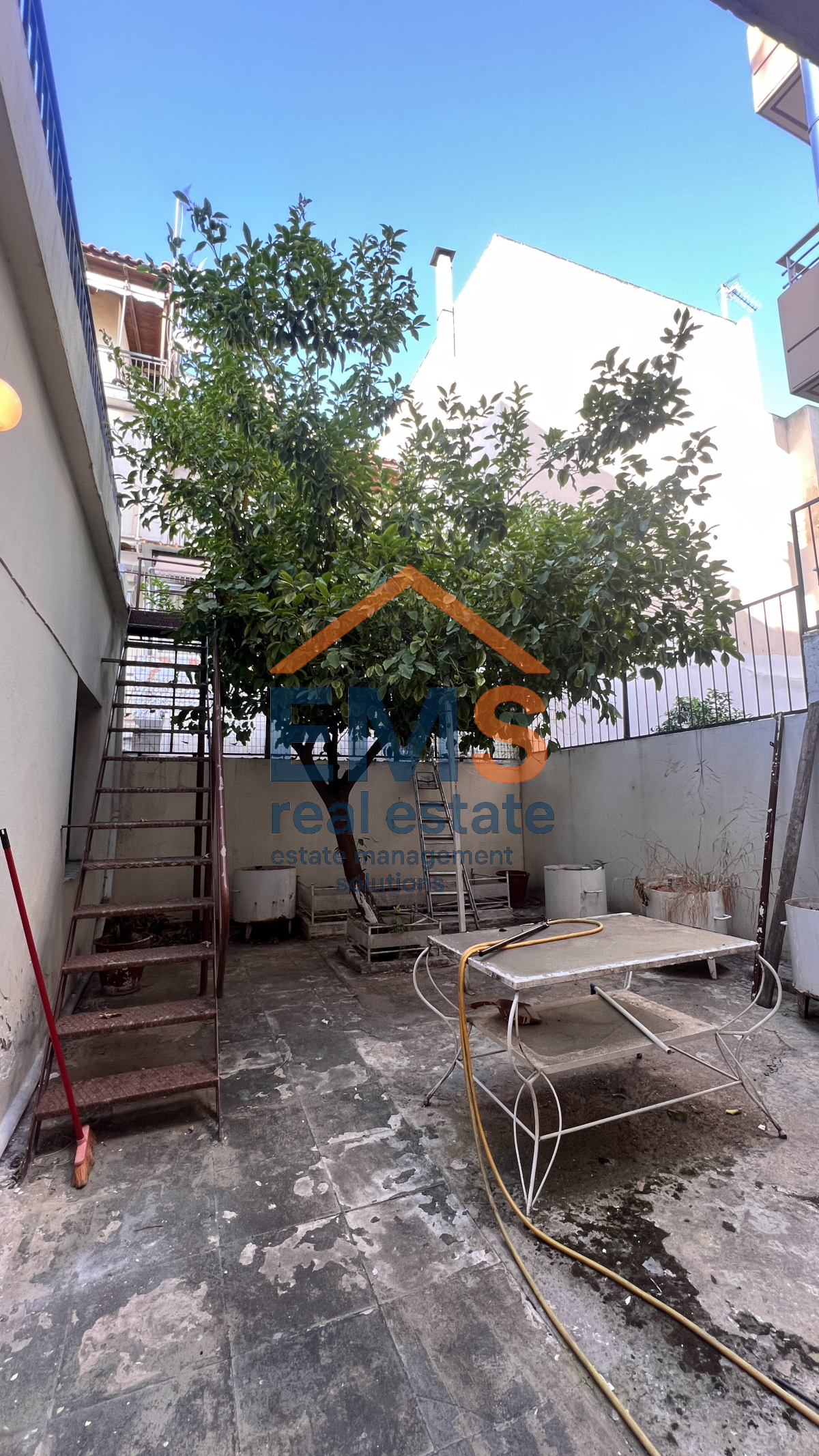 property-img
