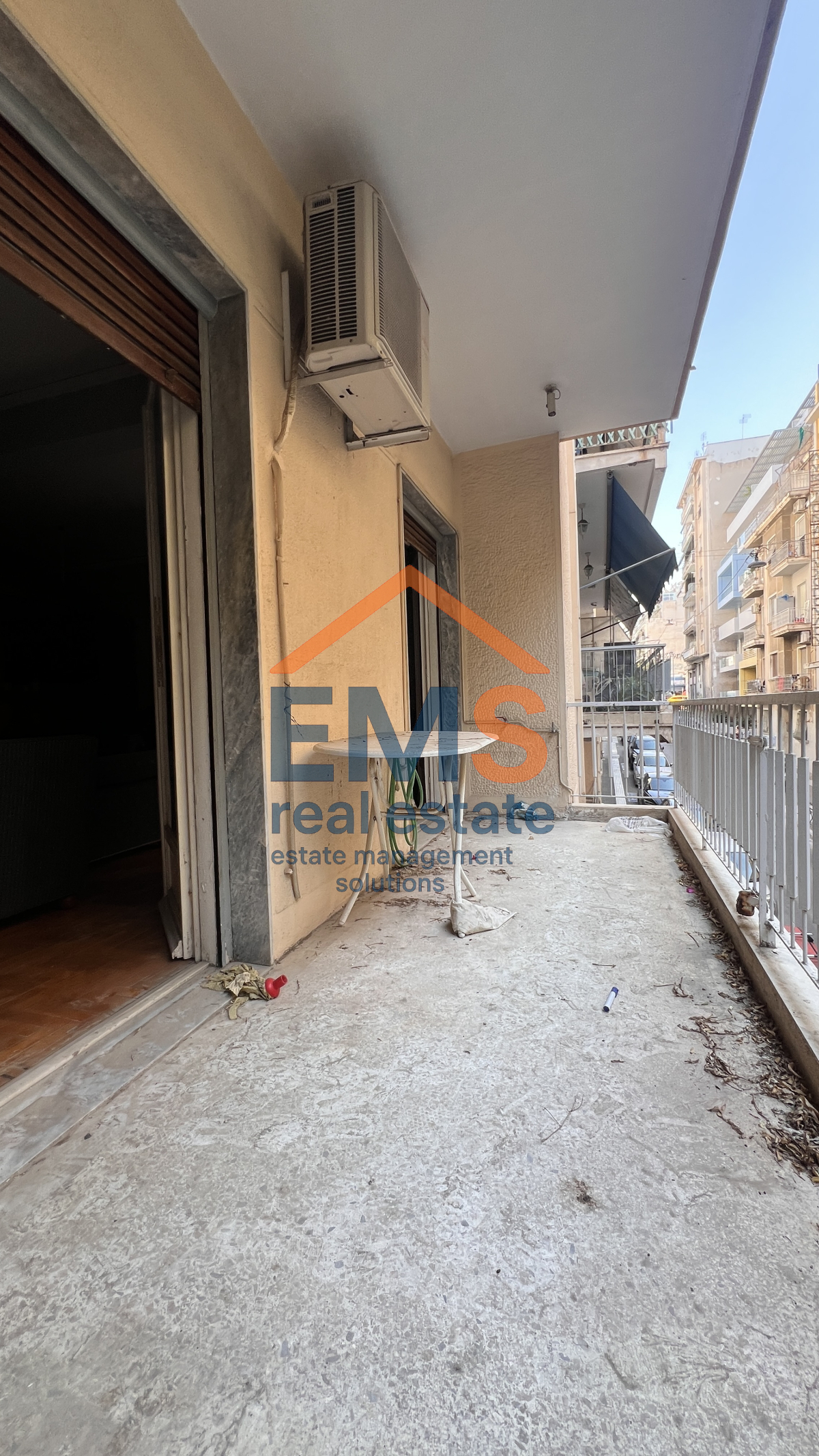 property-img